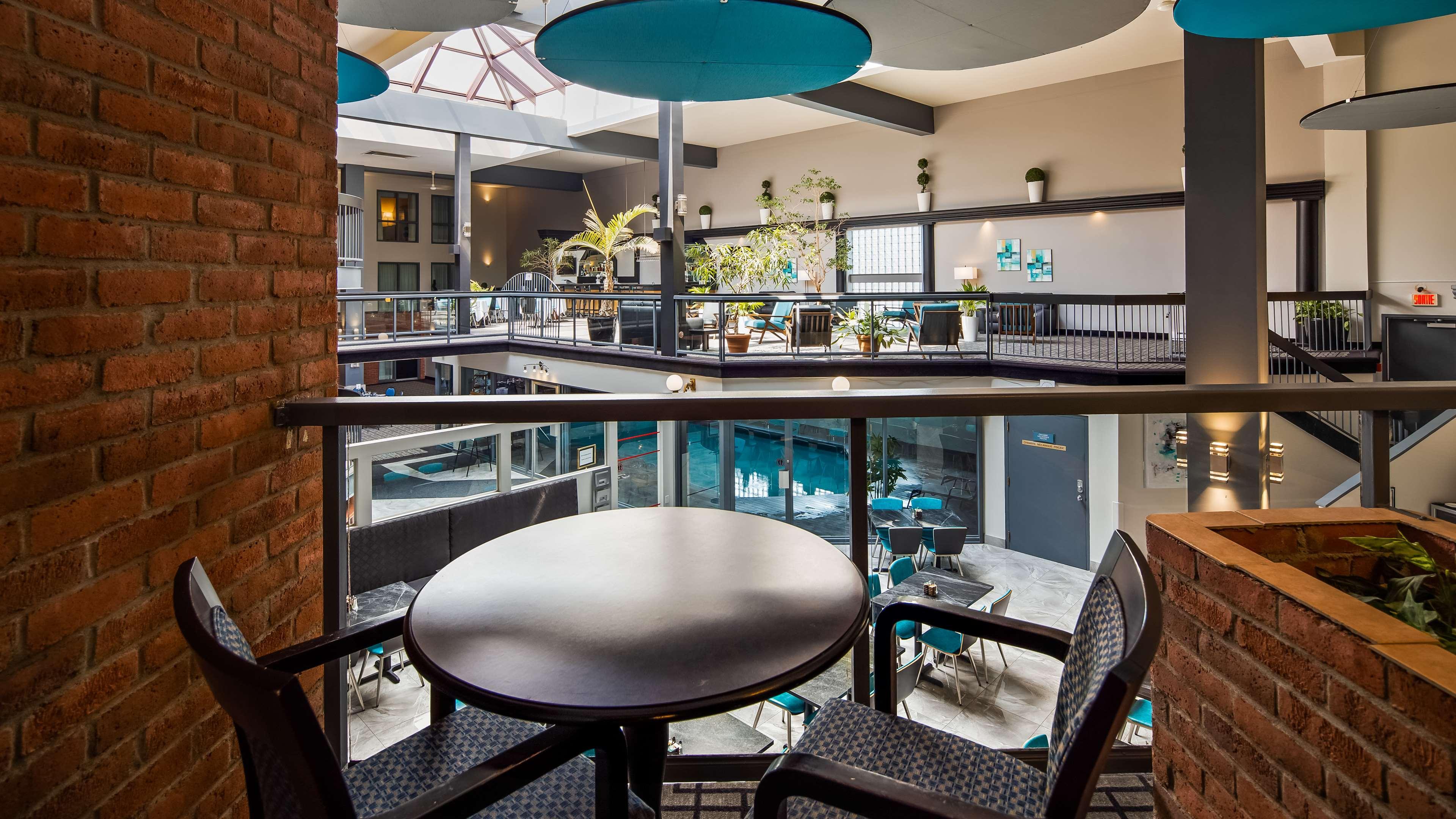Best Western Laval-Montreal & Conference Centre Esterno foto