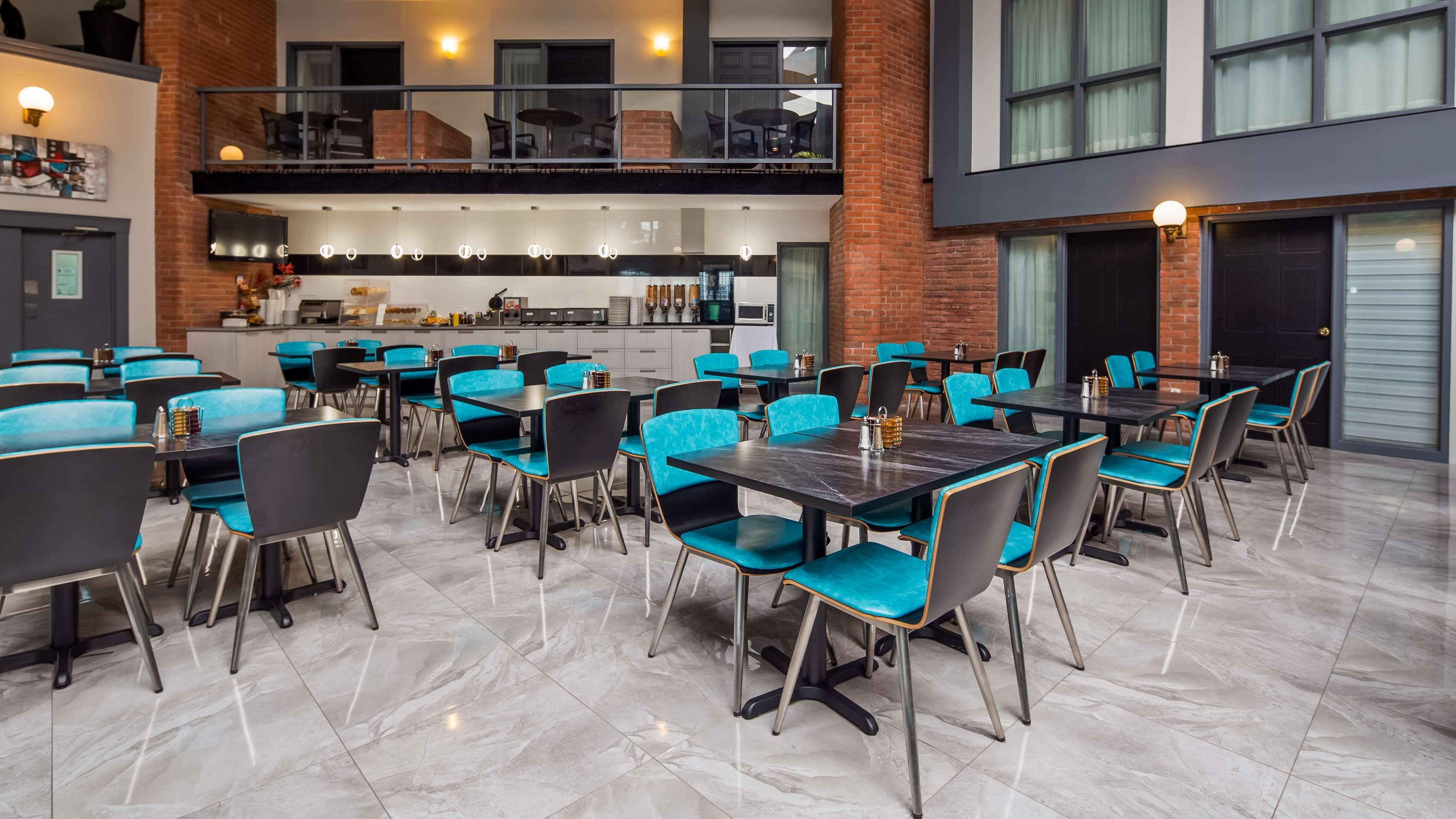 Best Western Laval-Montreal & Conference Centre Esterno foto
