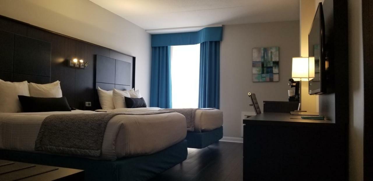 Best Western Laval-Montreal & Conference Centre Esterno foto