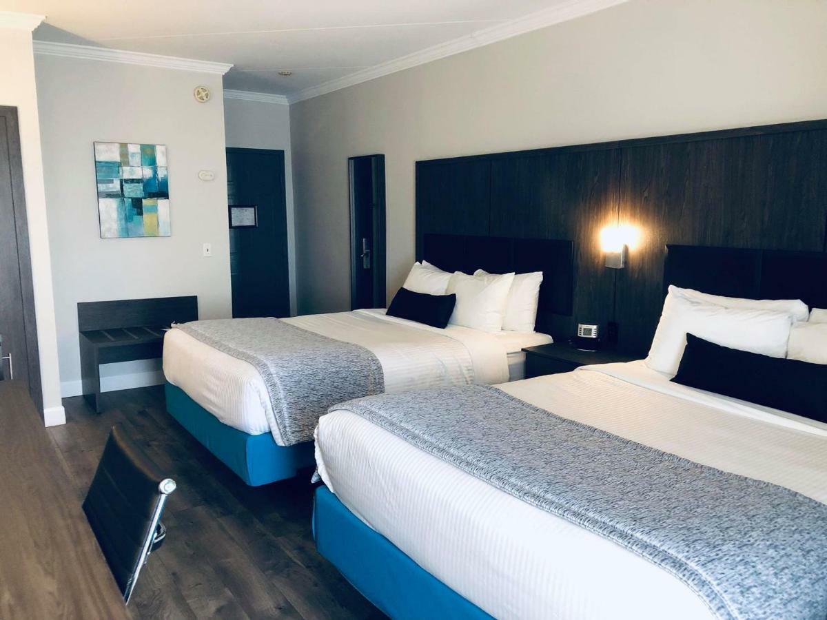Best Western Laval-Montreal & Conference Centre Esterno foto
