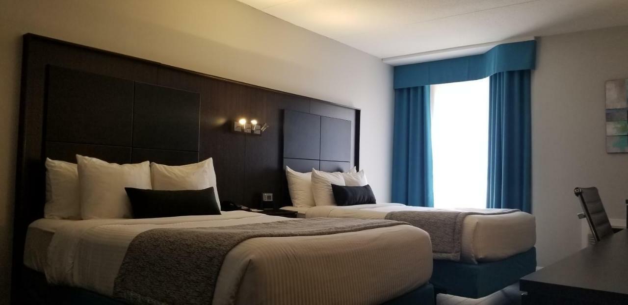 Best Western Laval-Montreal & Conference Centre Esterno foto